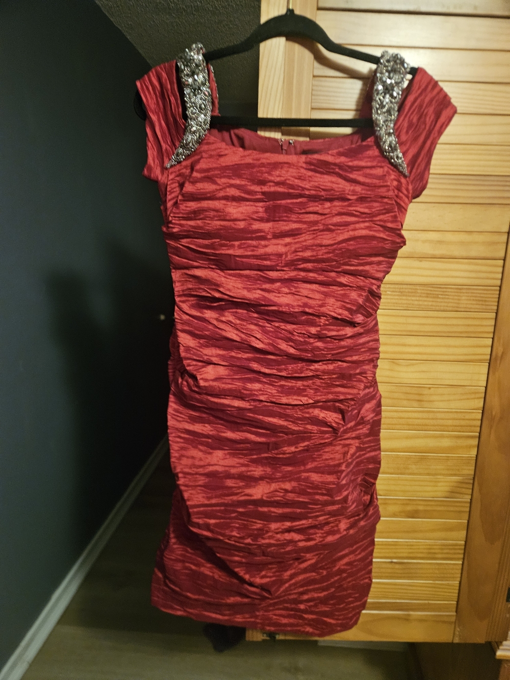 Alex Evenings Red Ruched Mini Dress with Jeweled Shoulders - Picture 6 of 16